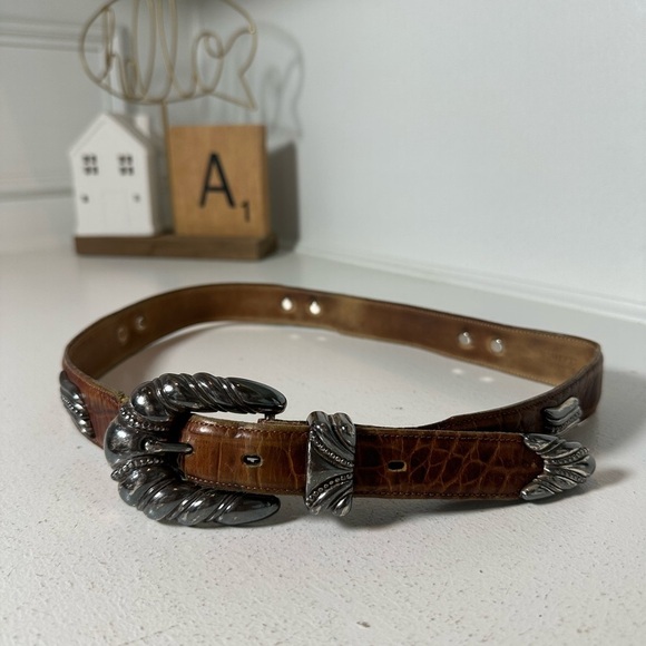 Accessories - Vintage Western Croc-Embossed Leather Belt w/ Ornate Silver Buckle Women’s 32